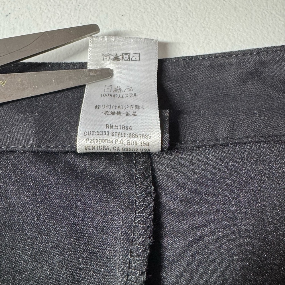 Patagonia Duway Skirt Skort Size‎ 4 Black Hiking, Athletic, Pickleball, Golf - Picture 13 of 14